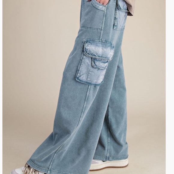 💕Easel Wide-Leg Cargo Pants - Picture 5 of 7